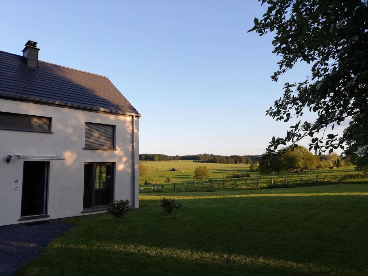 Entre Seve Et Ciel Villa Tillet Exterior photo